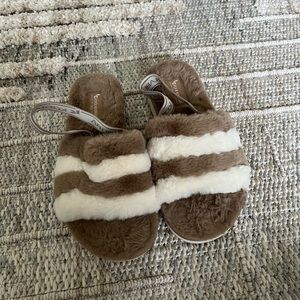 Koolaburra by Ugg sandals